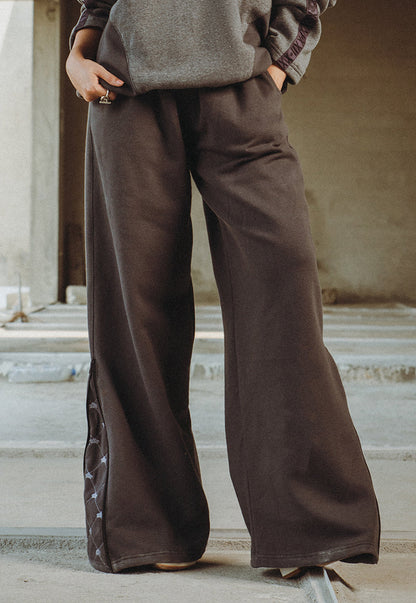 AJWPB-02 UNISEX WIDE LEGGED SWEATPANTS 1 PC