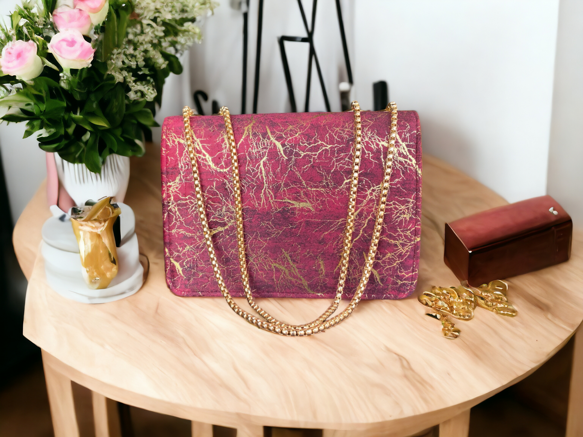 Buy Premium Chain Shoulder Bag ~ Red in Pakistan