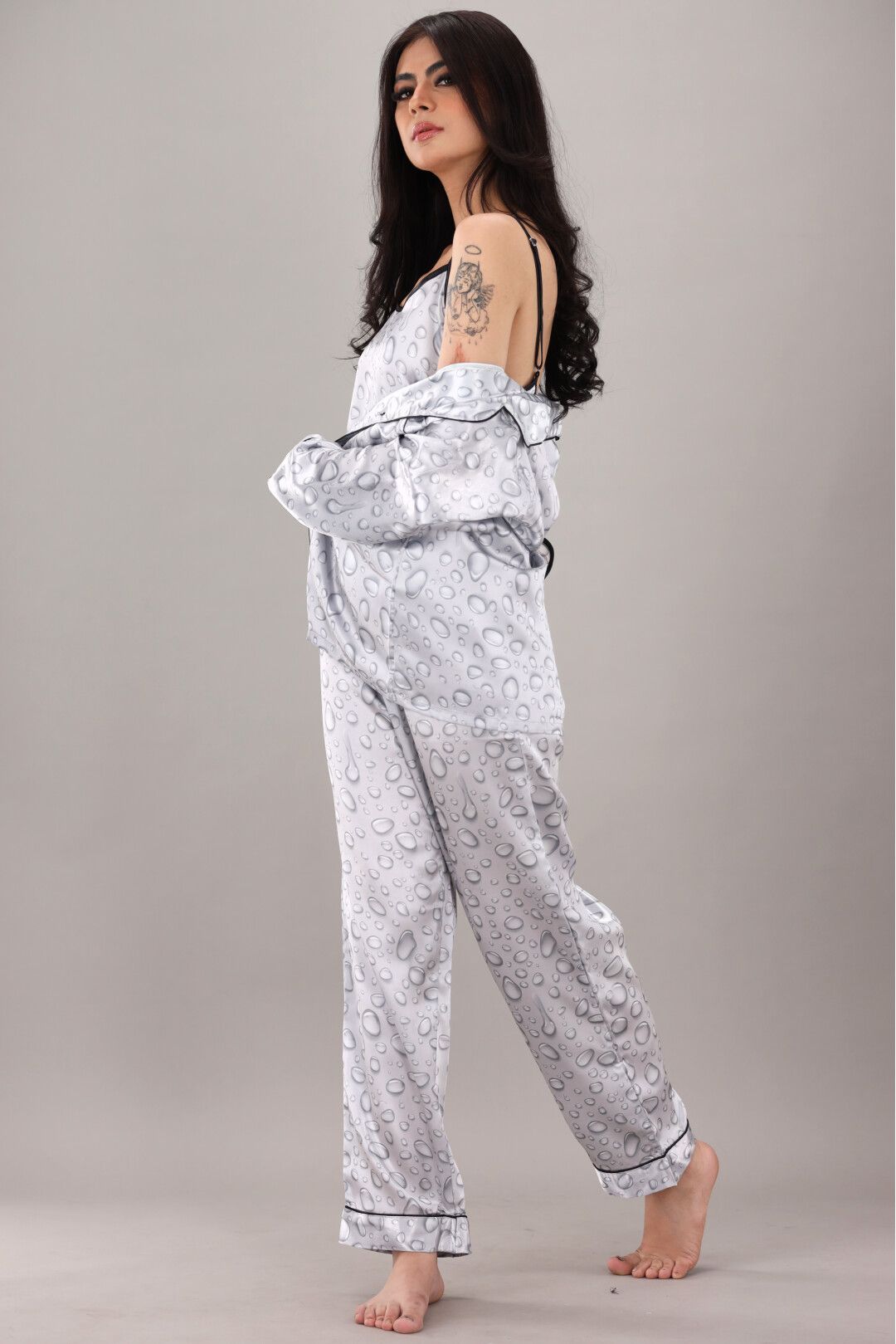 Eshaal Omani Serenity Nightwear â€“ Plush & Premium Sleepwear Silky Finish Night Dress For Women and Girls 7 Piece Night Wear Women's Pajama Sets