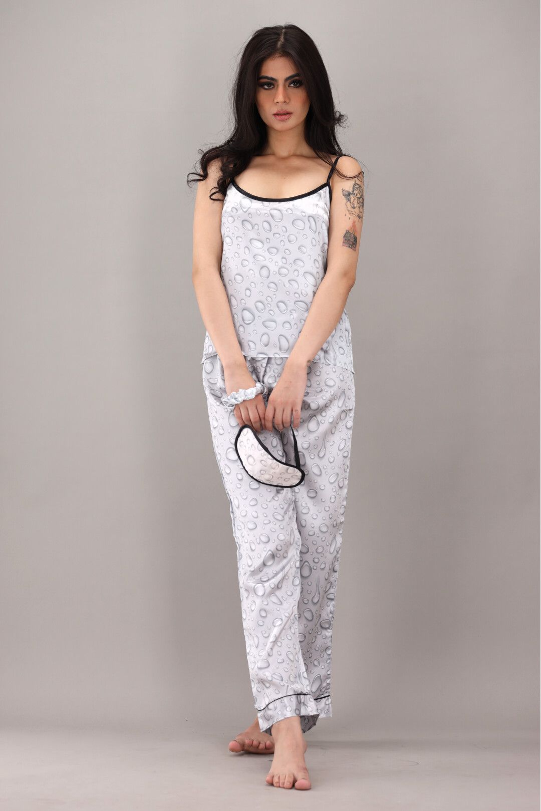 Eshaal Omani Serenity Nightwear â€“ Plush & Premium Sleepwear Silky Finish Night Dress For Women and Girls 7 Piece Night Wear Women's Pajama Sets