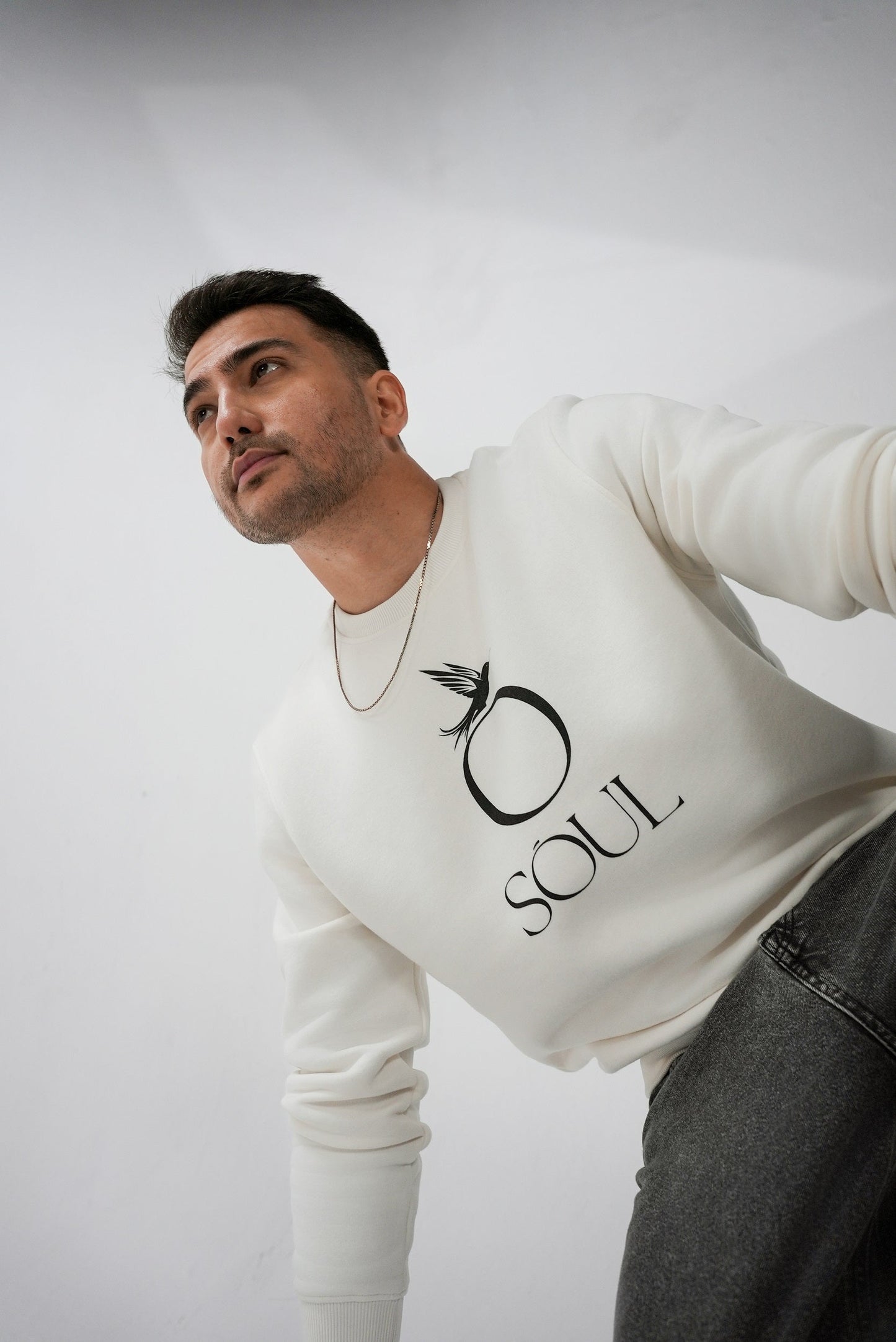 sweat-shirt-white_3.jpg