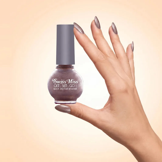 nail-enamel-maple-sugar-831
