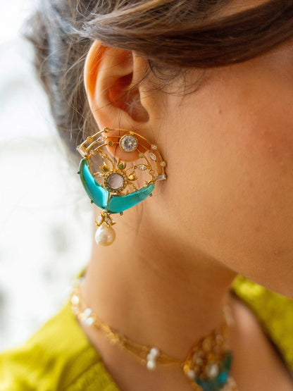 Tealing Glit Earrings