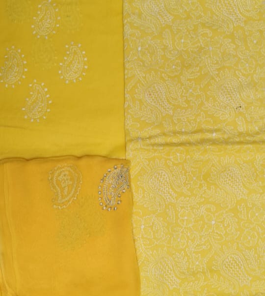 One of the oldest and most loved embroidery styles is Chikankari. Cross Stitch brings the delicate artistry of Chikankari blending it with modern flare.-Butter
