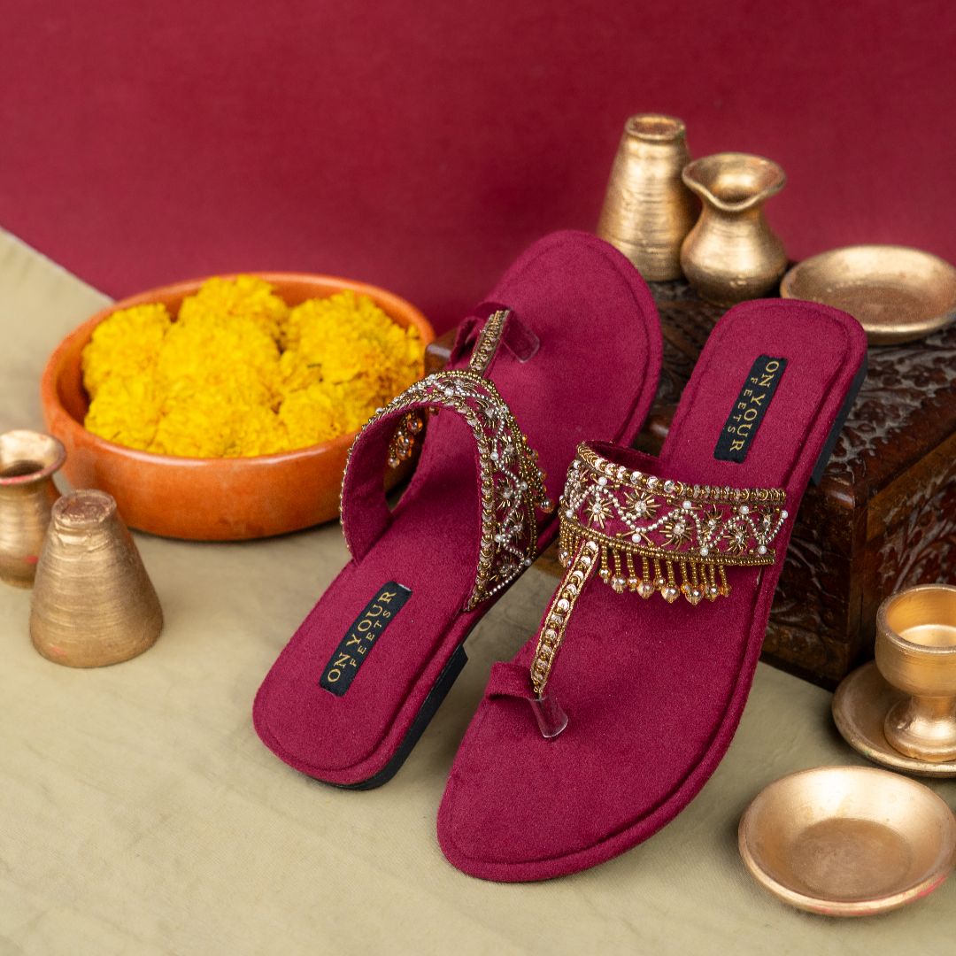 GULNAR KHOLAPURI