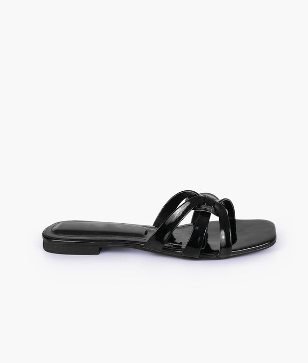 RTW Creation - Casual black slip-on