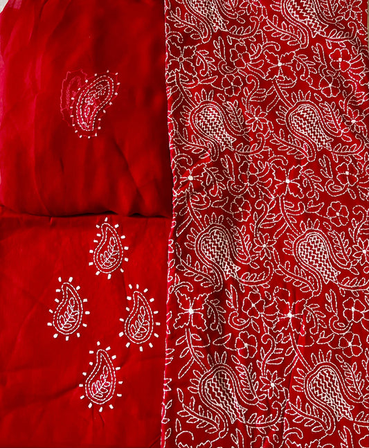 One of the oldest and most loved embroidery styles is Chikankari. Cross Stitch brings the delicate artistry of Chikankari blending it with modern flare.-Cherry