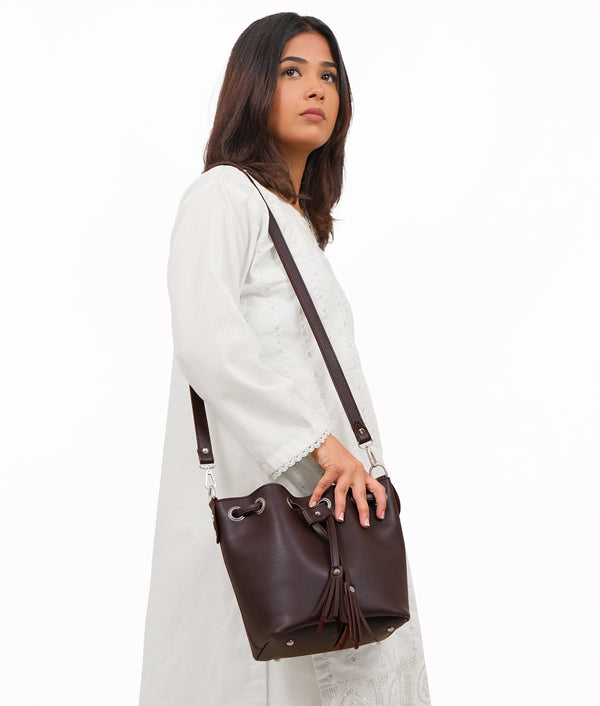 RTW Creation - Dark brown bucket bag
