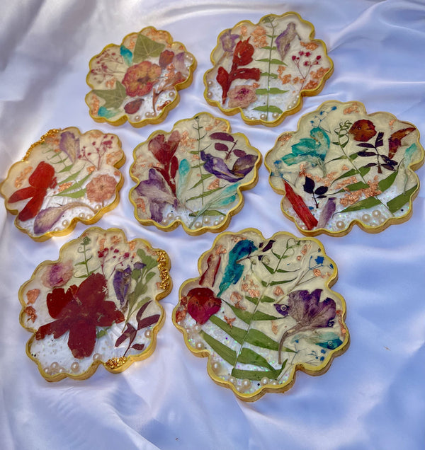 Resin Coasters with Real Pressed Flowers - Floral Shape  4.5" 1 Pcs