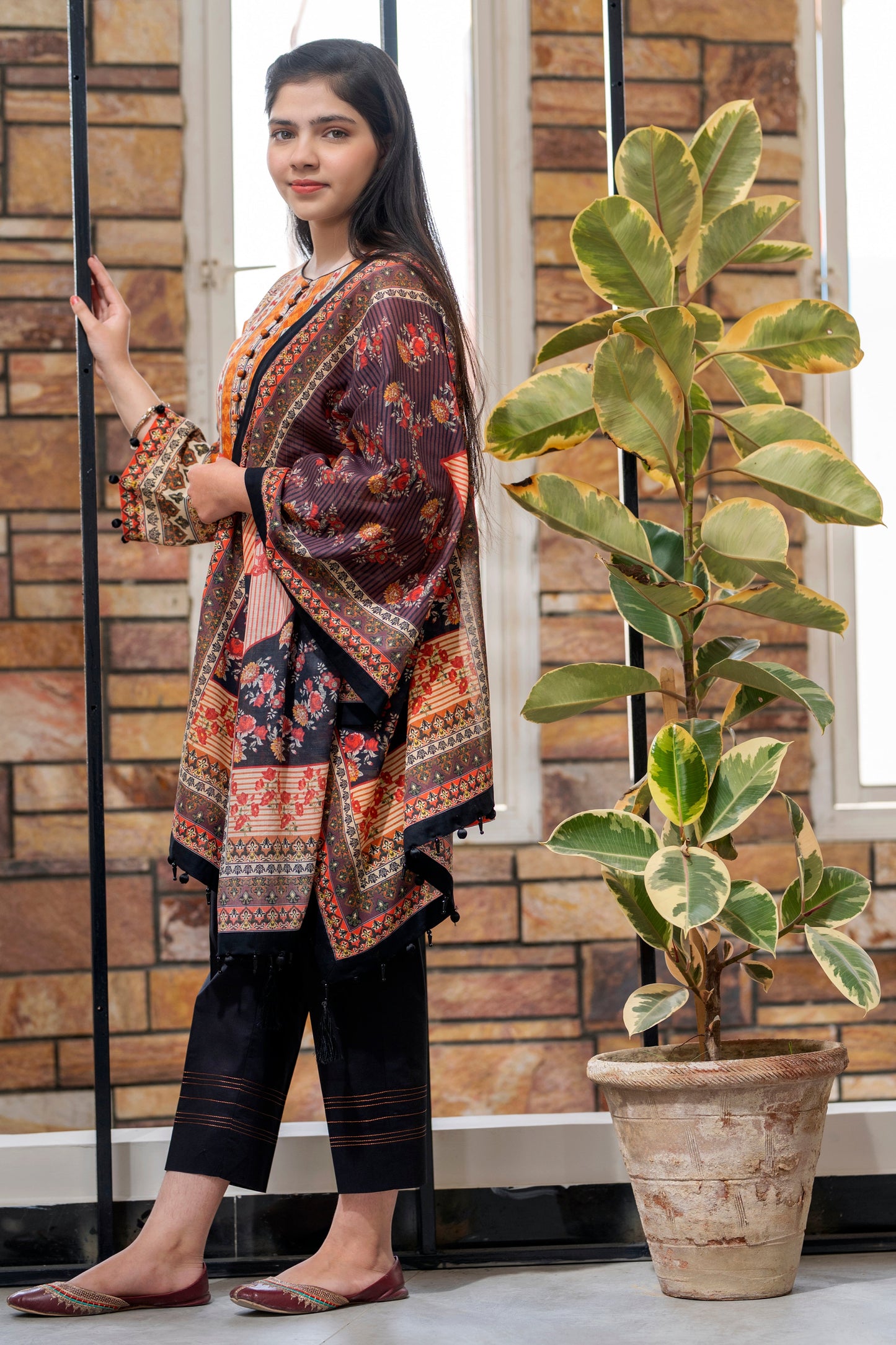 Girls Digital Printed Khaddar 3 Piece SKU: KHW-0009