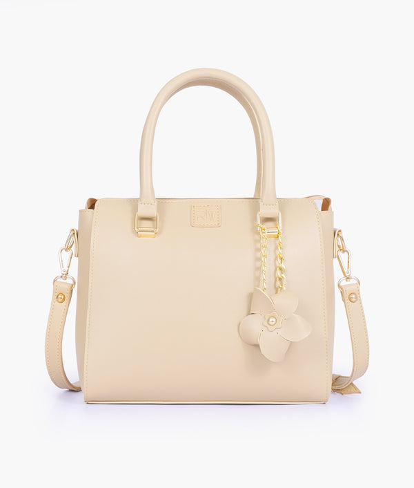 RTW Creation - Off-white handbag with flower charm