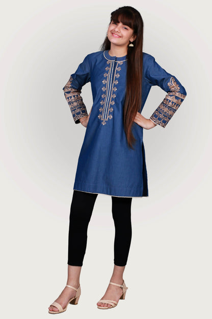 SHEMRE EMBROIDRED FROCK SKU: KHW-0029