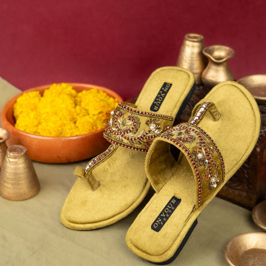 Noor-e-Zar Kolhapuri