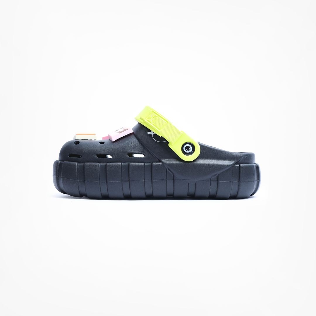 Swift Soars (Black)