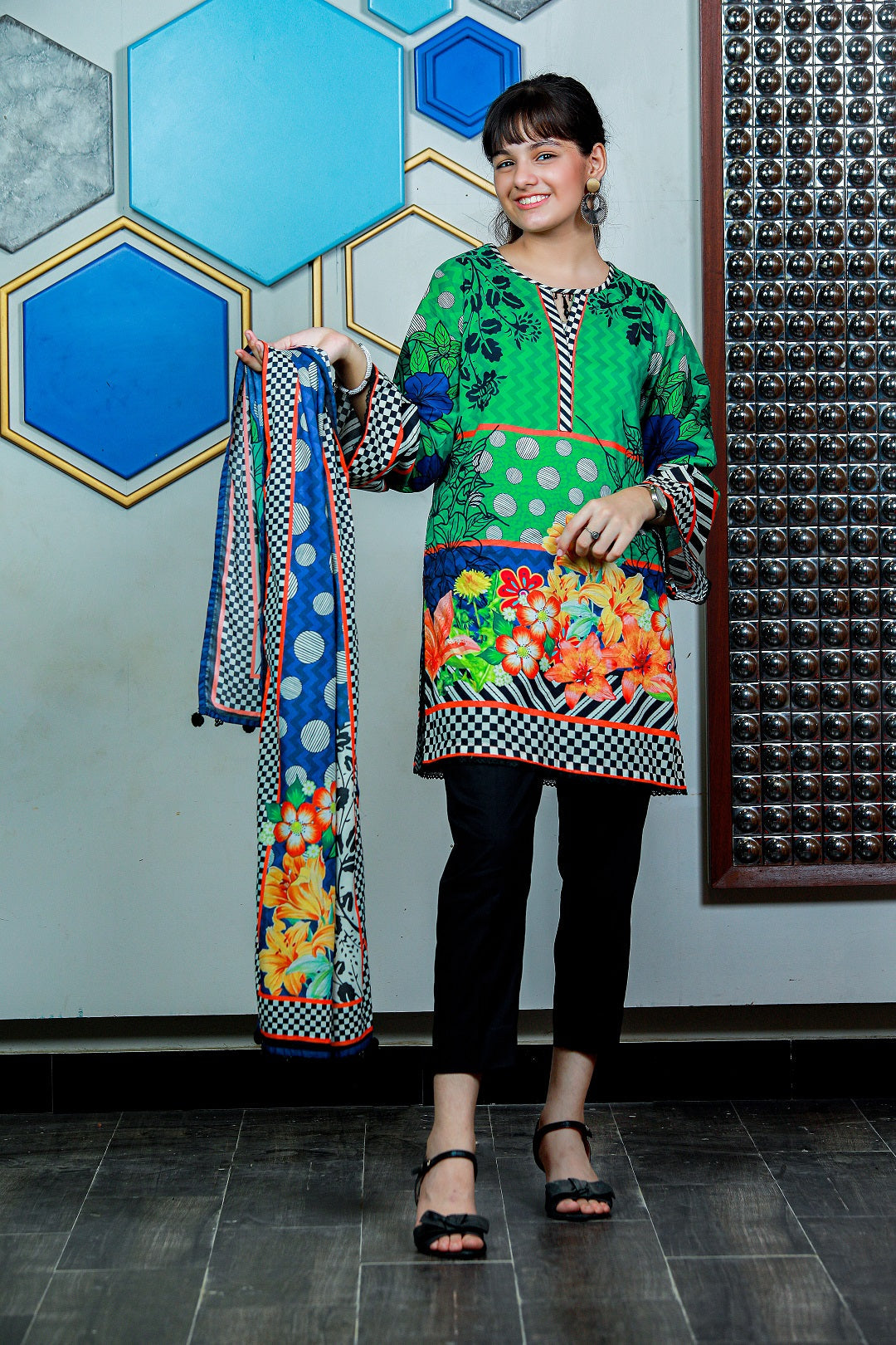 3PCS-072 Digital Printed Lawn Shirt, Dupatta & Cotton Trouser