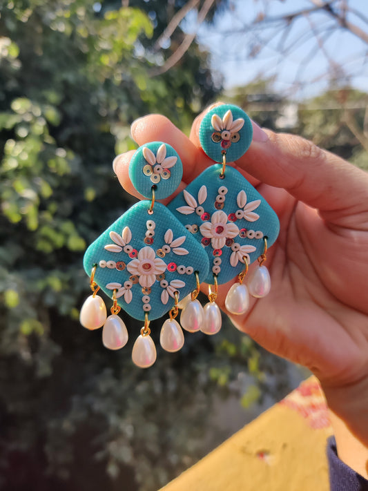 Noor E Turquoise