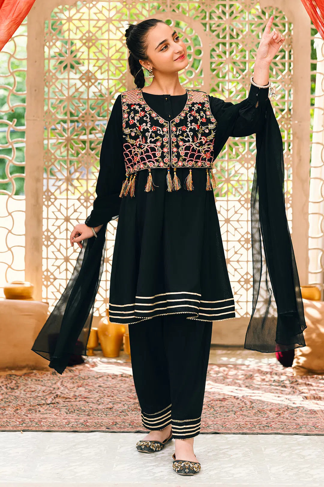 Black Plan frock And Trouser Embroidered Kotti / 2 Piece Suit SKU: SFC-185