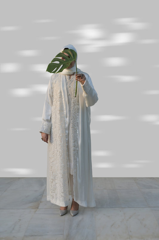 A015 WHITE LACE OPEN KAFTAN