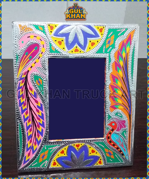 Chamakpatti Photo Frame Design 1119