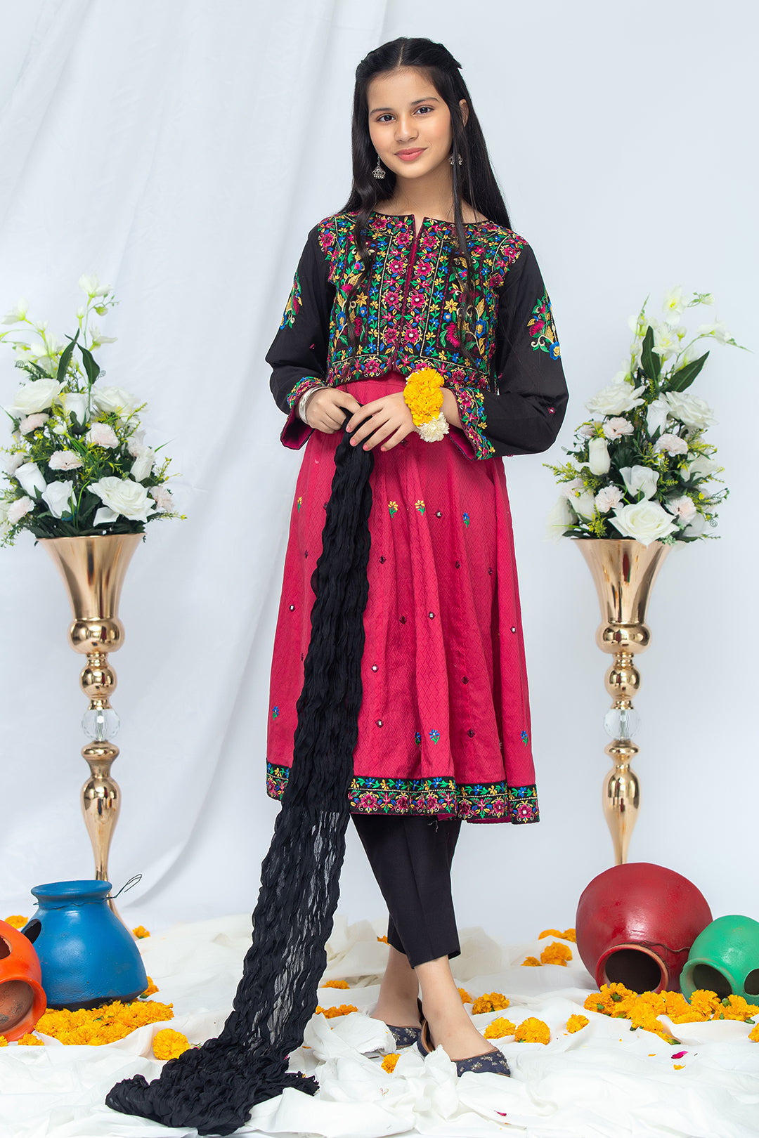 3PCS Jacquard Suit Shirt, Dupatta & Cotton Trouser SKU: EMB-039