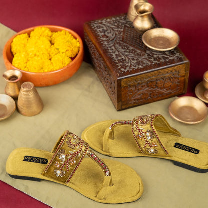 Noor-e-Zar Kolhapuri