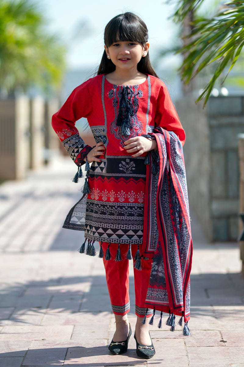 Girls Digital Printed Khaddar 3 Piece