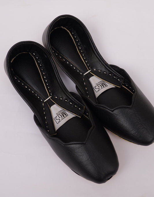 Onyx Noir – Black
