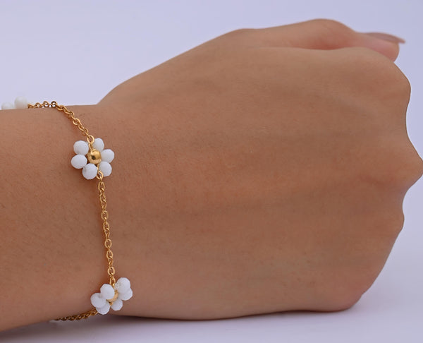 Blooming Beads Bracelet White Gold