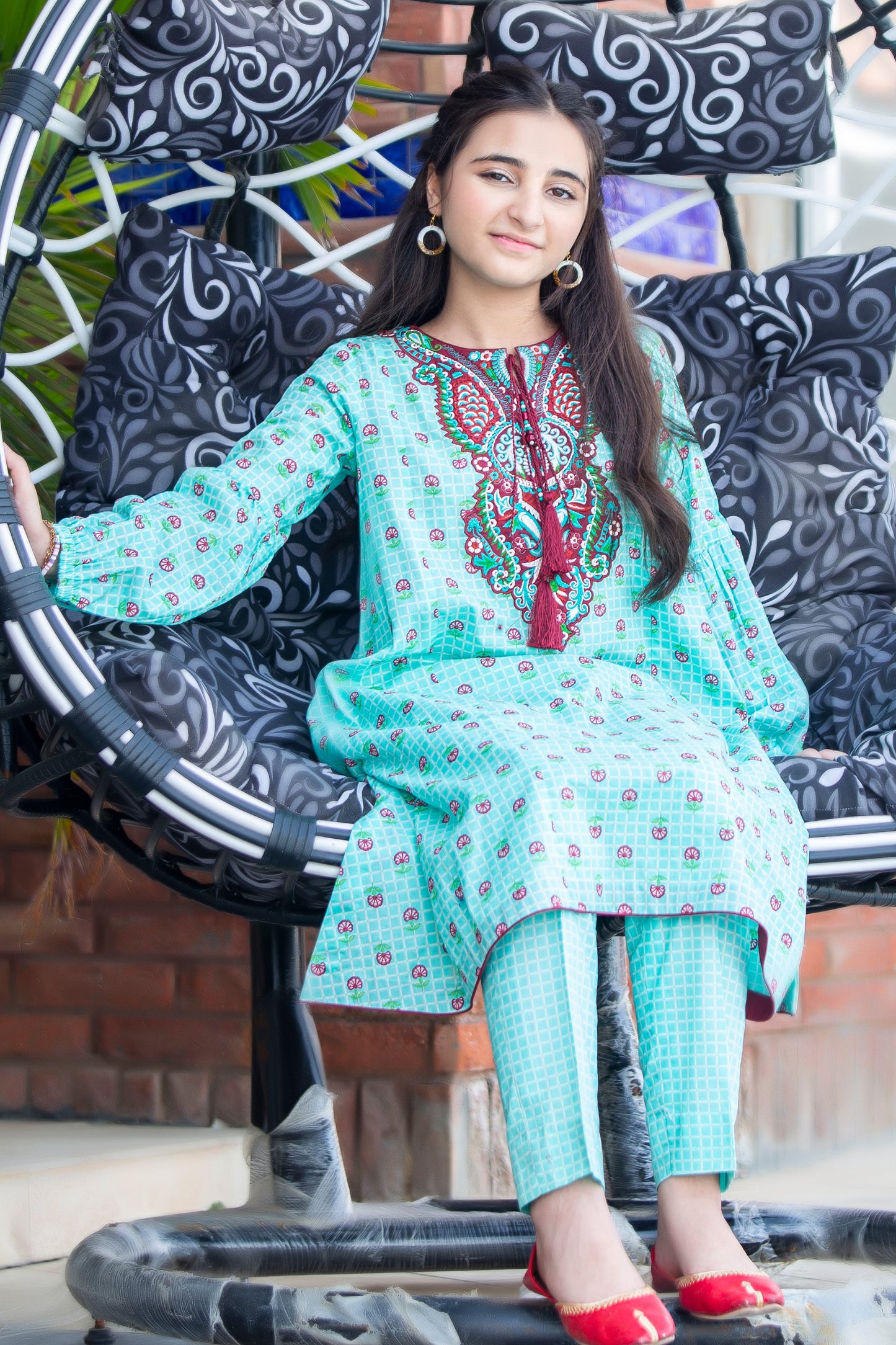 2PCSFRK-044, Blue cotton lawn dress, with neck line embroidered combination of pink