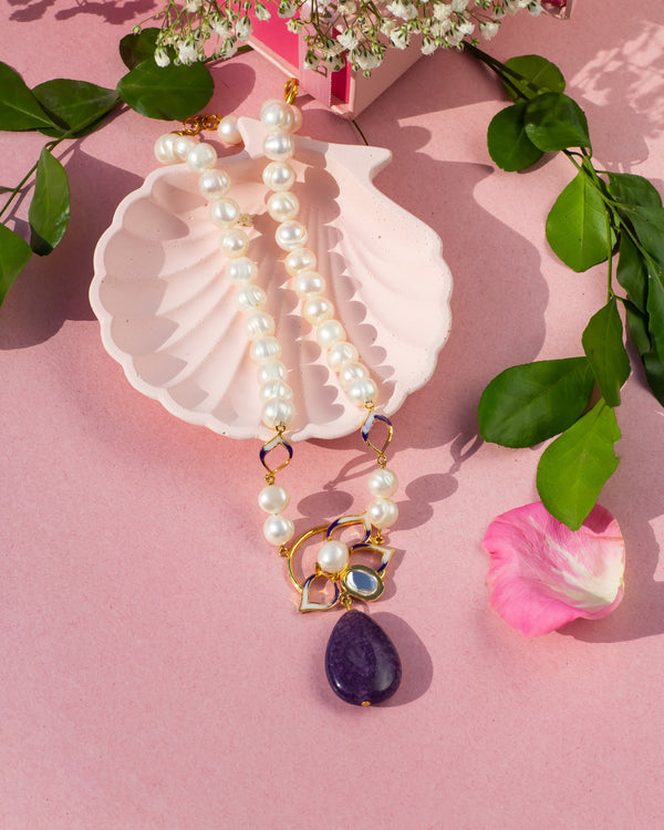 Floral Circle Necklace