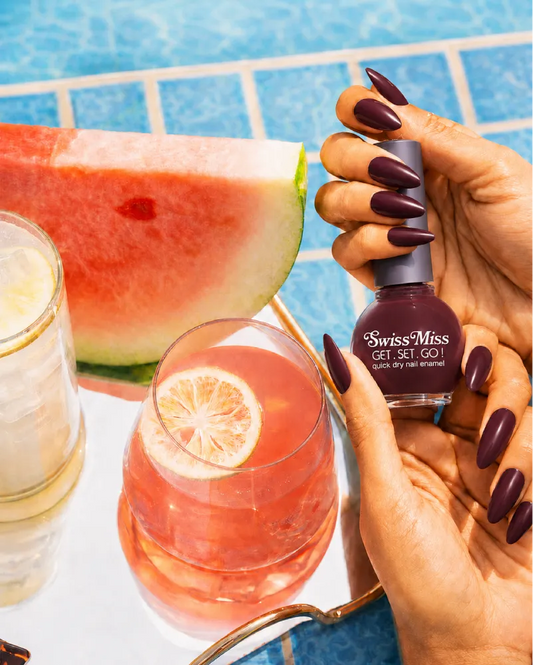 nail-enamel-dark-chocolate-223