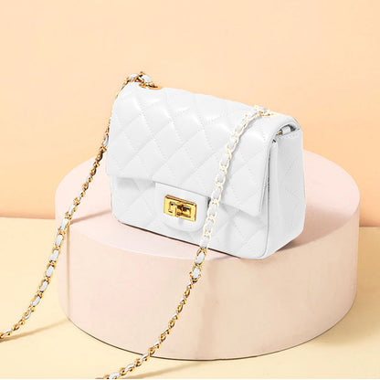 Fineur - Quilted DockLock Crossbody Bag ~ White